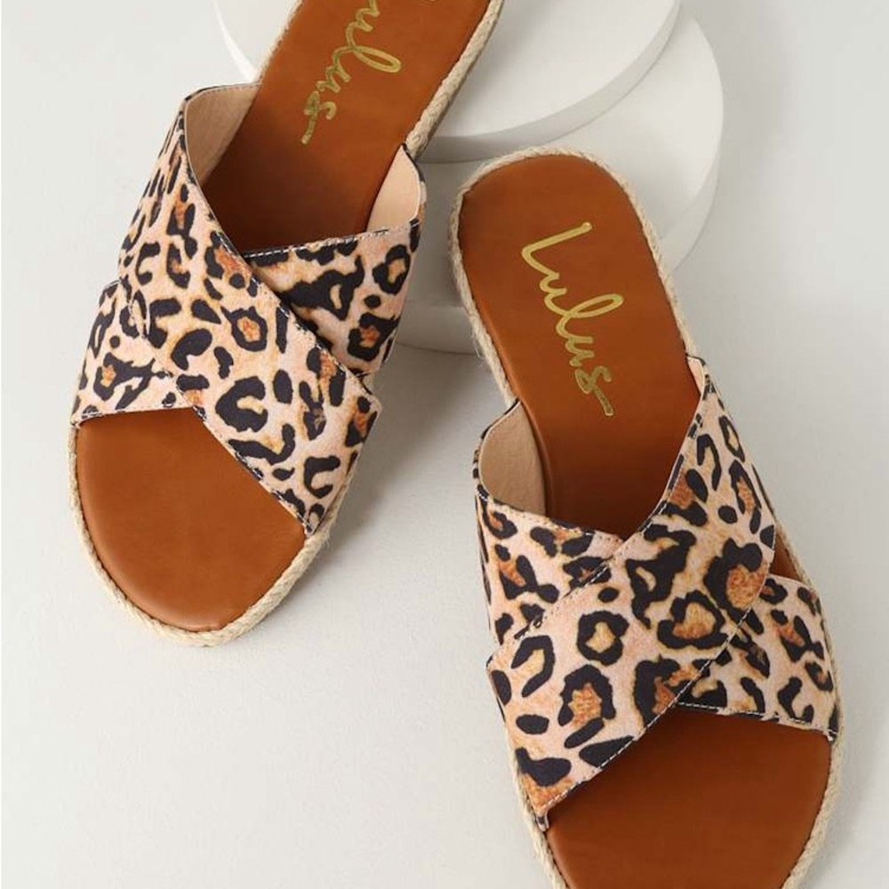 New in box, Lulu's Koren‎ Leopard Espadrille Slide Sandals